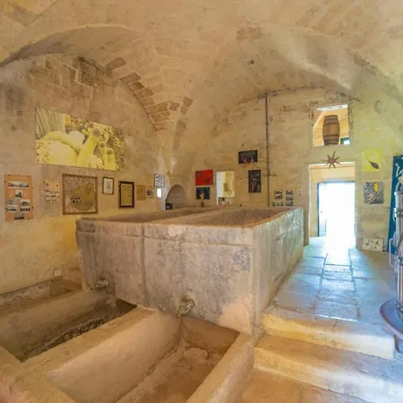 Masseria Le Palmentelle Pool And Garden - Happy *